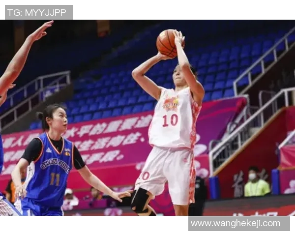 南京排球队在邀请赛中以68分稳居积分榜首位展现强劲实力